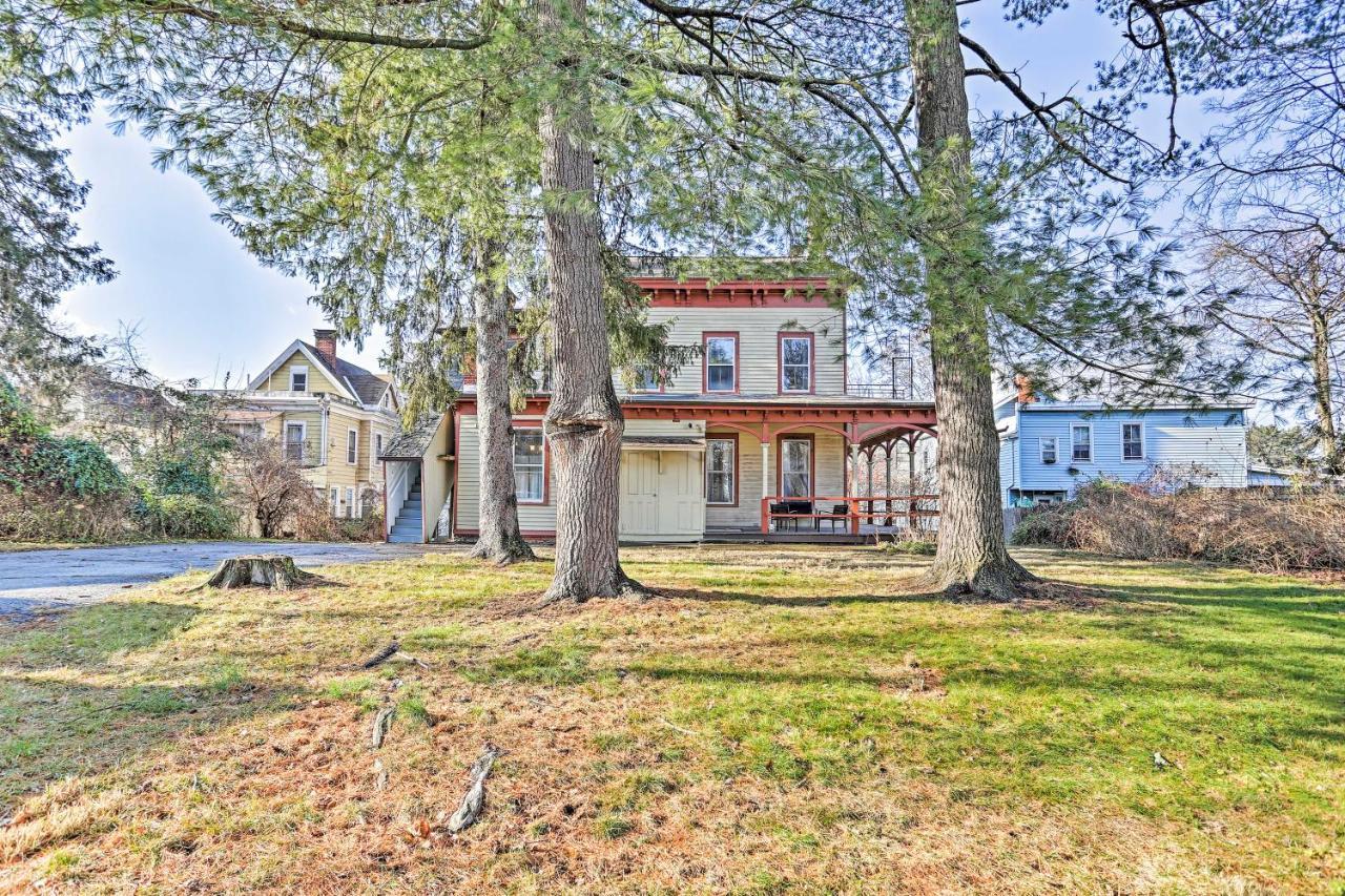 Historic Poughkeepsie Apt - Walkable Location Bagian luar foto